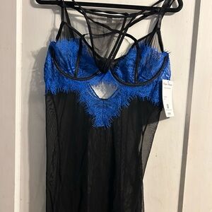 Elegant Moments Black and Blue Lace Chemise